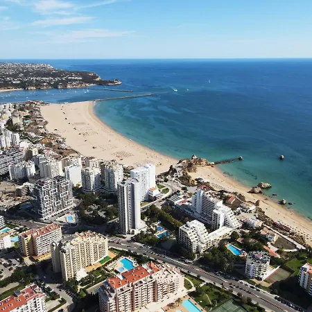 アパート Premium By Algest *